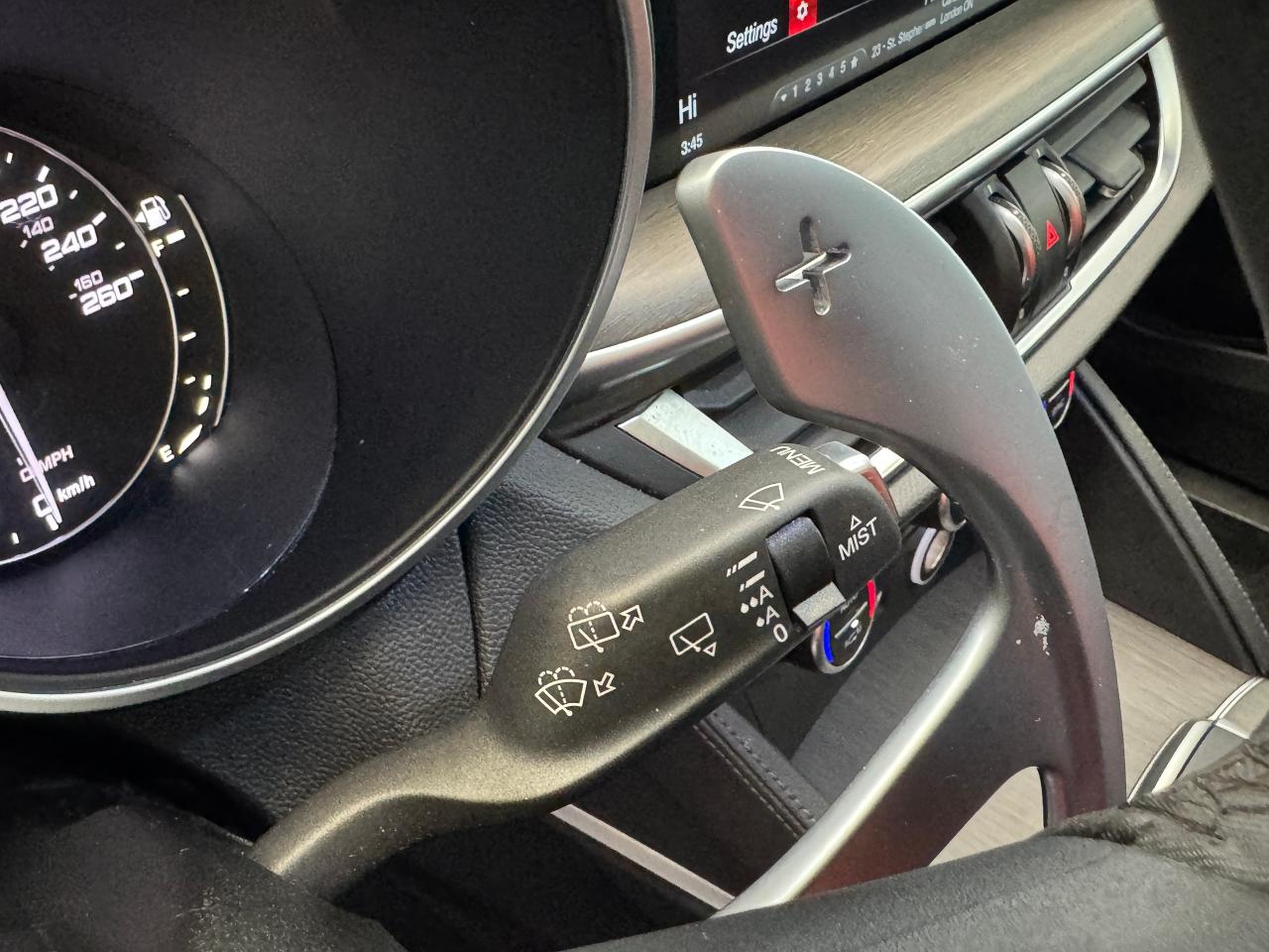 2018 Alfa Romeo Stelvio TI SPORT AWD+New Tires+Brakes+CLEAN CARFAX Photo