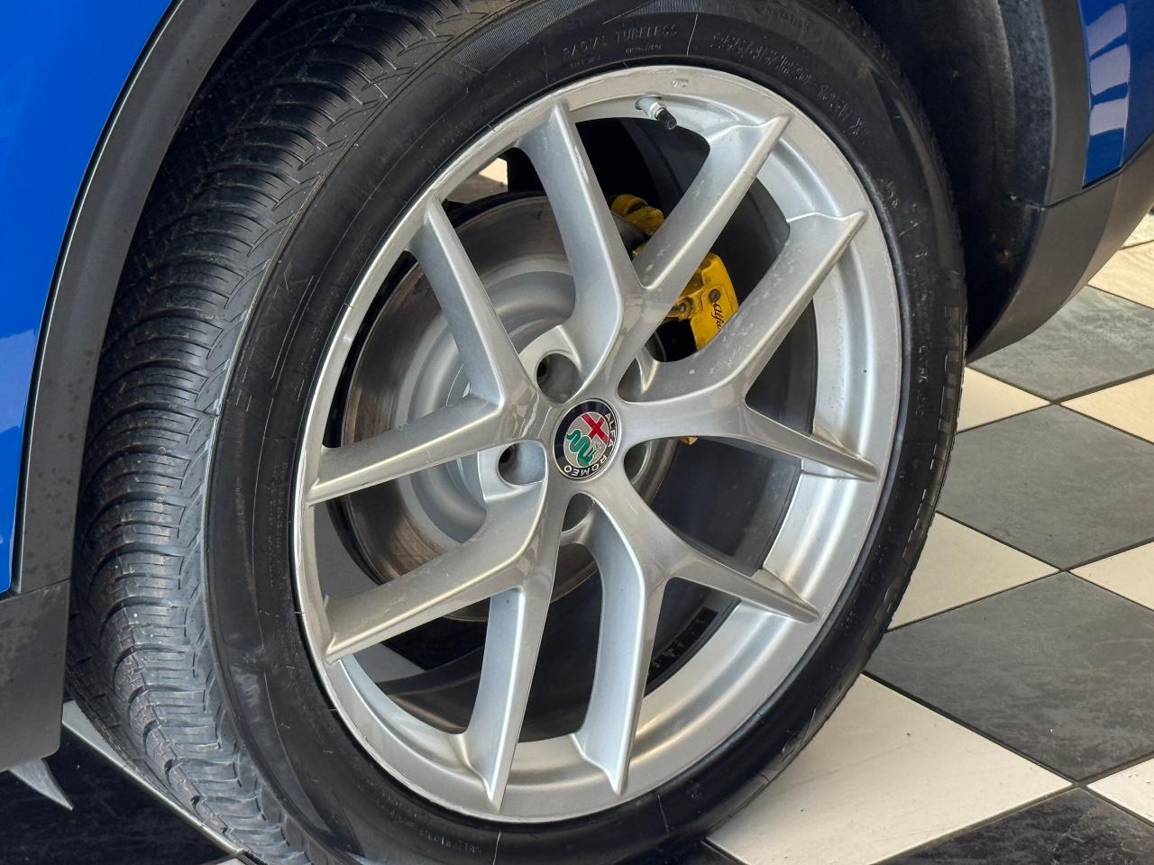 2018 Alfa Romeo Stelvio TI SPORT AWD+New Tires+Brakes+CLEAN CARFAX Photo