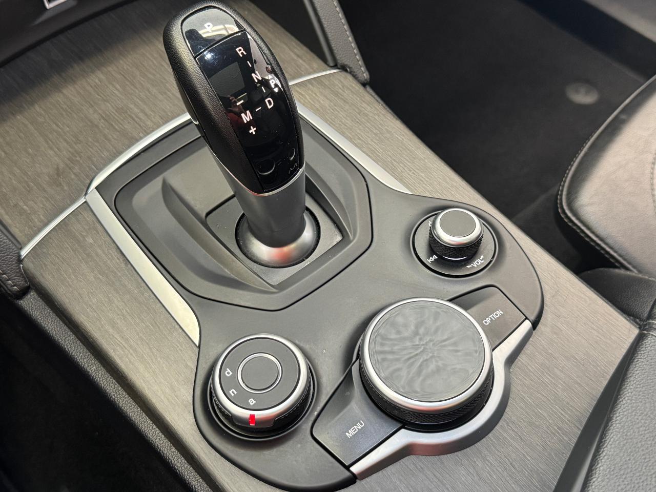 2018 Alfa Romeo Stelvio TI SPORT AWD+New Tires+Brakes+CLEAN CARFAX Photo