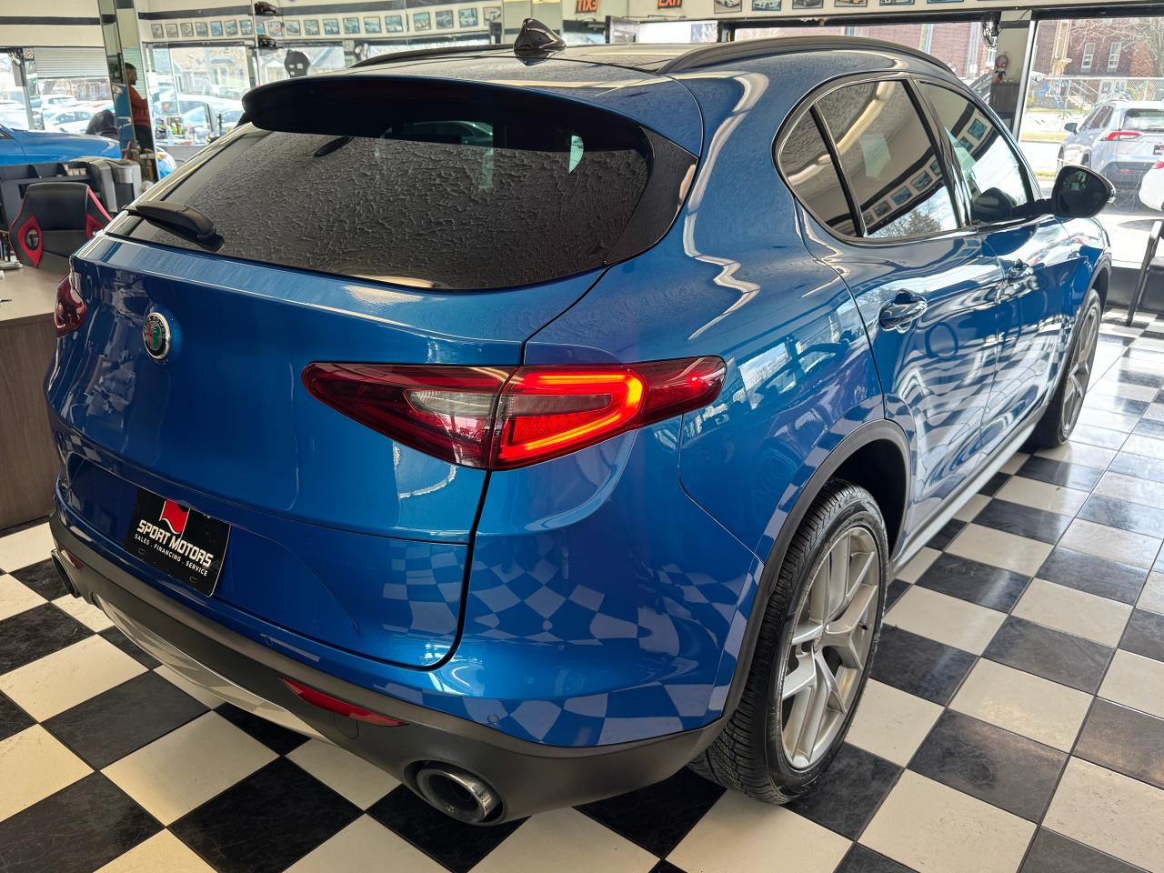 2018 Alfa Romeo Stelvio TI SPORT AWD+New Tires+Brakes+CLEAN CARFAX Photo