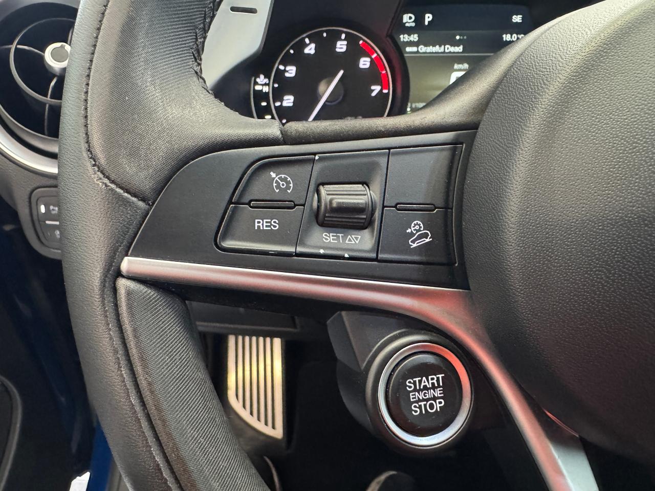 2018 Alfa Romeo Stelvio TI SPORT AWD+New Tires+Brakes+CLEAN CARFAX Photo