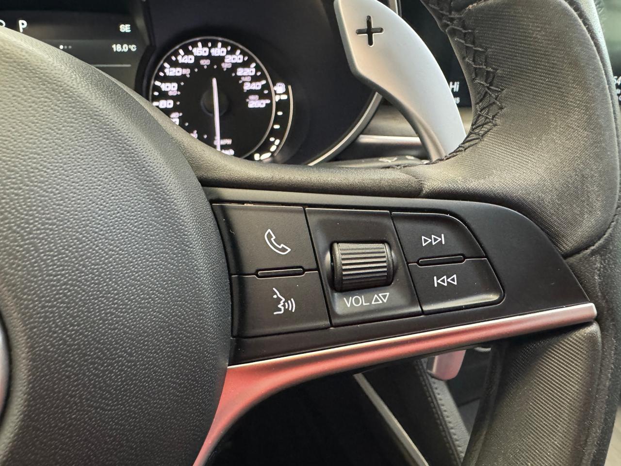 2018 Alfa Romeo Stelvio TI SPORT AWD+New Tires+Brakes+CLEAN CARFAX Photo