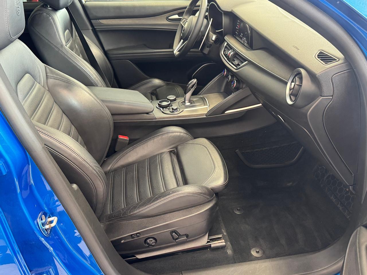 2018 Alfa Romeo Stelvio TI SPORT AWD+New Tires+Brakes+CLEAN CARFAX Photo