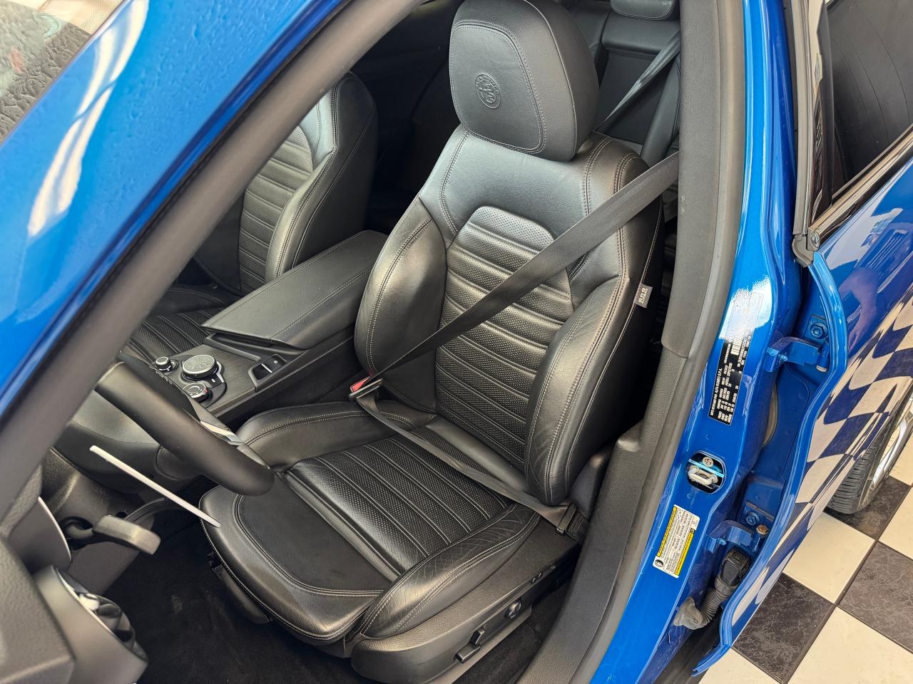 2018 Alfa Romeo Stelvio TI SPORT AWD+New Tires+Brakes+CLEAN CARFAX Photo