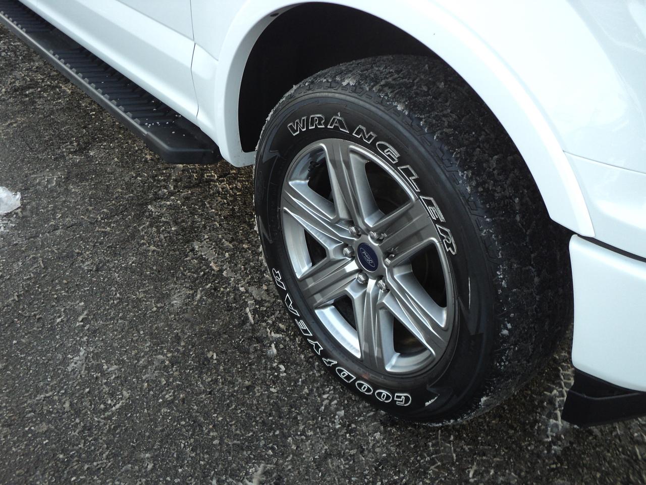 2018 Ford F-150 XLT SuperCrew 4WD 3.5L6cyl  5.5' Box HeatedSeats Photo