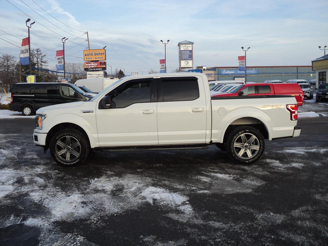 2018 Ford F-150 XLT SuperCrew 4WD 3.5L6cyl  5.5' Box HeatedSeats Photo