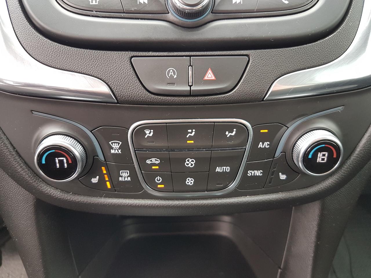 2023 Chevrolet Equinox LT AWD *HEATED SEATS* Photo