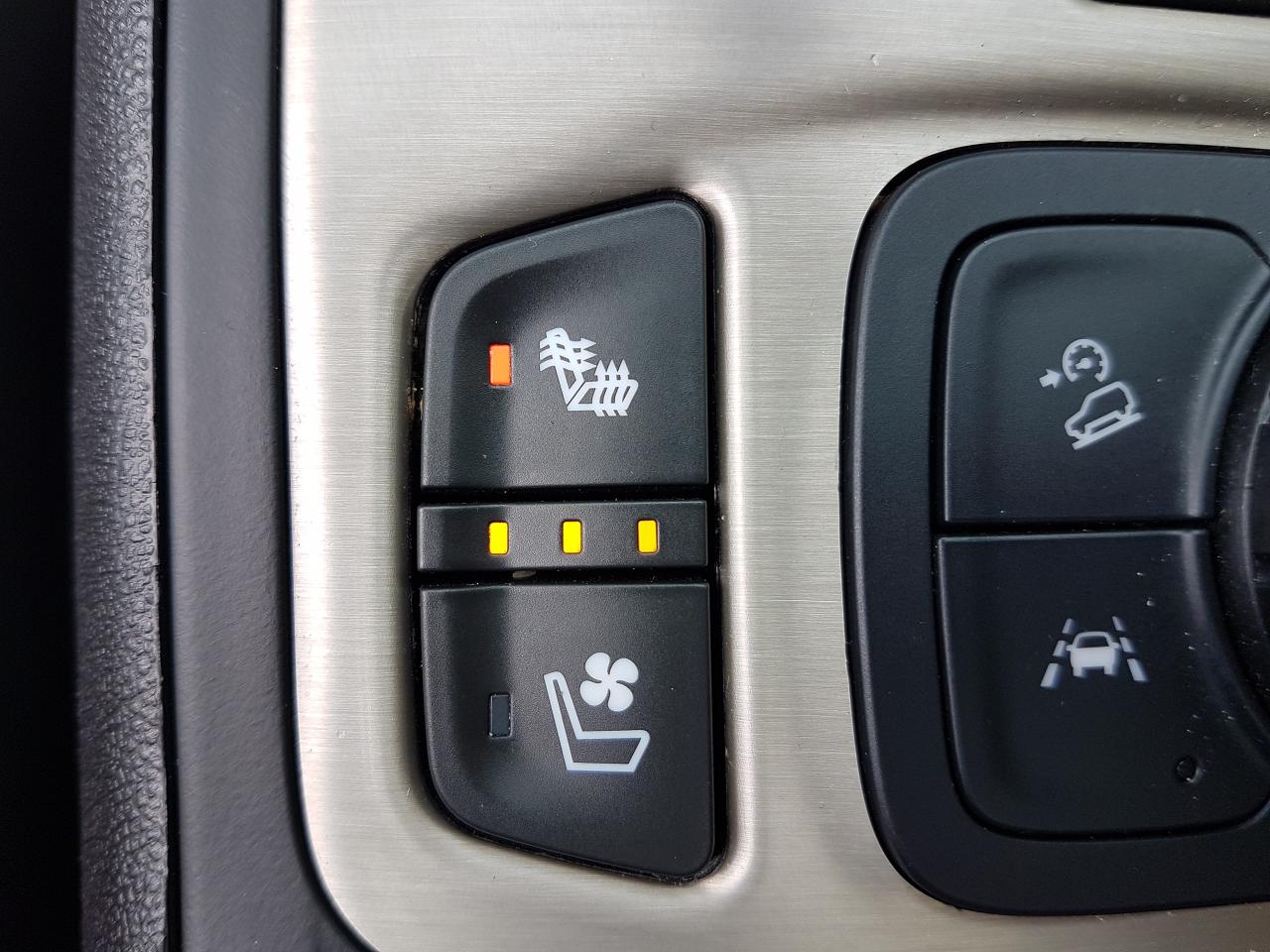 2023 GMC Terrain DENALI *LEATHER-SUNROOF-NAVIGATION* Photo