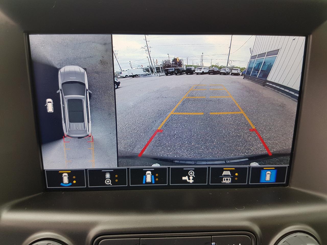 2023 GMC Terrain DENALI *LEATHER-SUNROOF-NAVIGATION* Photo