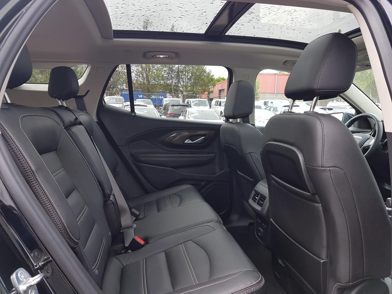 2023 GMC Terrain DENALI *LEATHER-SUNROOF-NAVIGATION* Photo