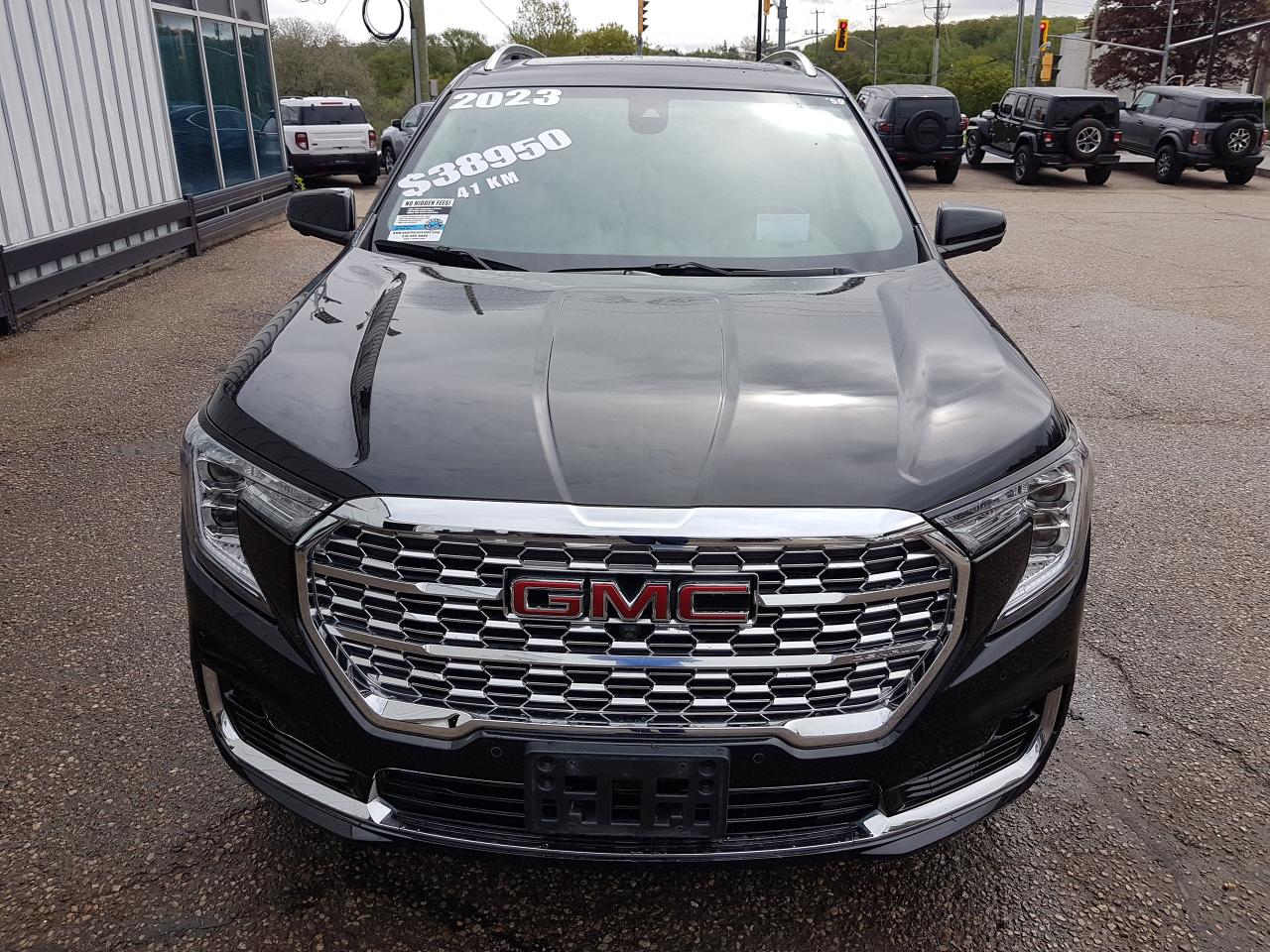 2023 GMC Terrain DENALI *LEATHER-SUNROOF-NAVIGATION* Photo