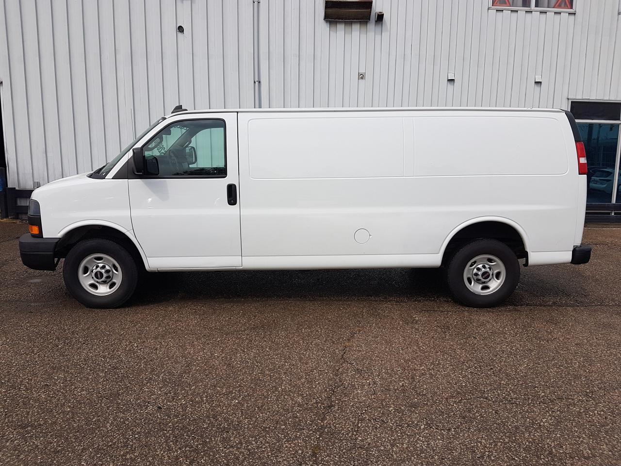 2020 GMC Savana 3500 Cargo 155" EXTENDED Photo2