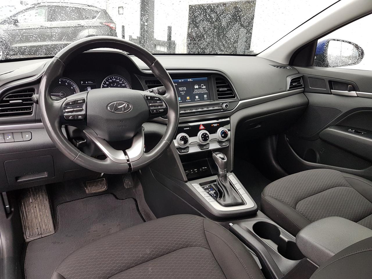 2020 Hyundai Elantra Preferred *HEATED SEATS* Photo