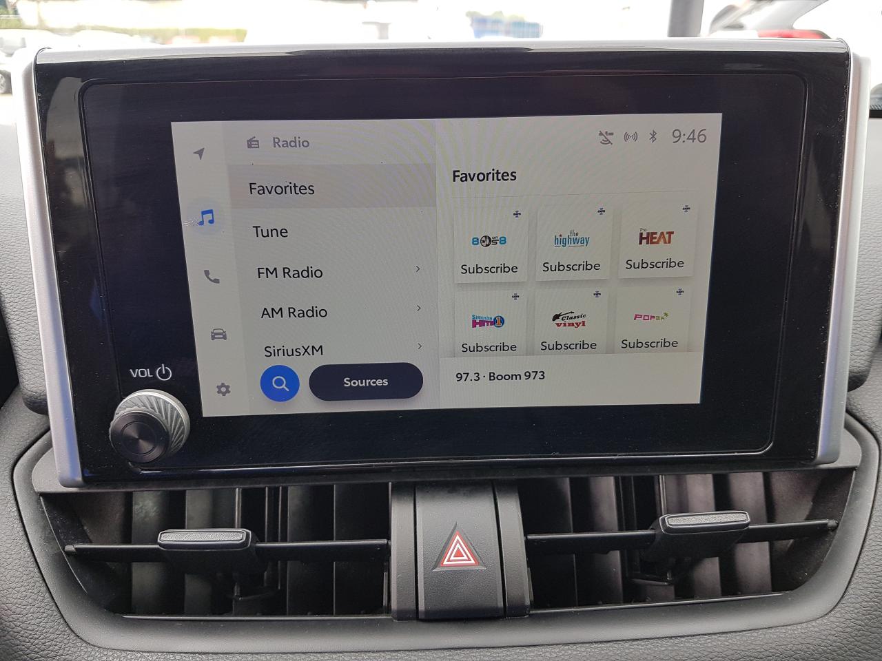 2023 Toyota RAV4 HYBRID LE AWD *HEATED SEATS* Photo