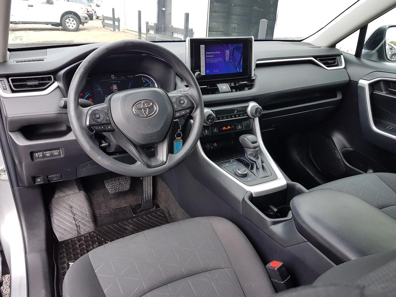 2023 Toyota RAV4 HYBRID LE AWD *HEATED SEATS* Photo