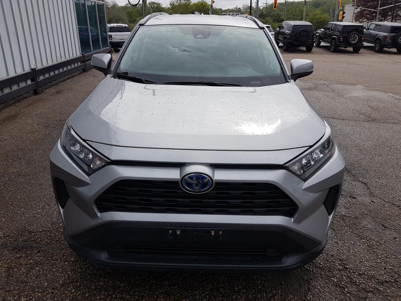2023 Toyota RAV4 HYBRID LE AWD *HEATED SEATS* Photo