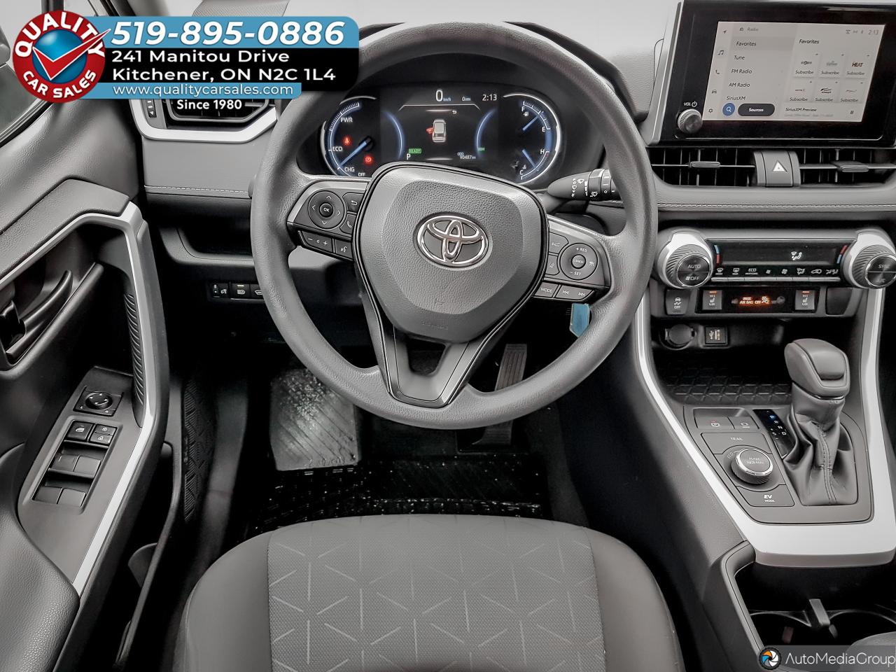 2023 Toyota RAV4 HYBRID LE AWD *HEATED SEATS* Photo