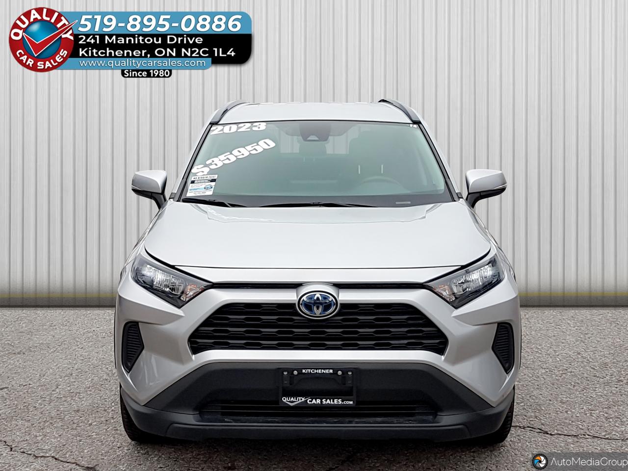 2023 Toyota RAV4 HYBRID LE AWD *HEATED SEATS* Photo