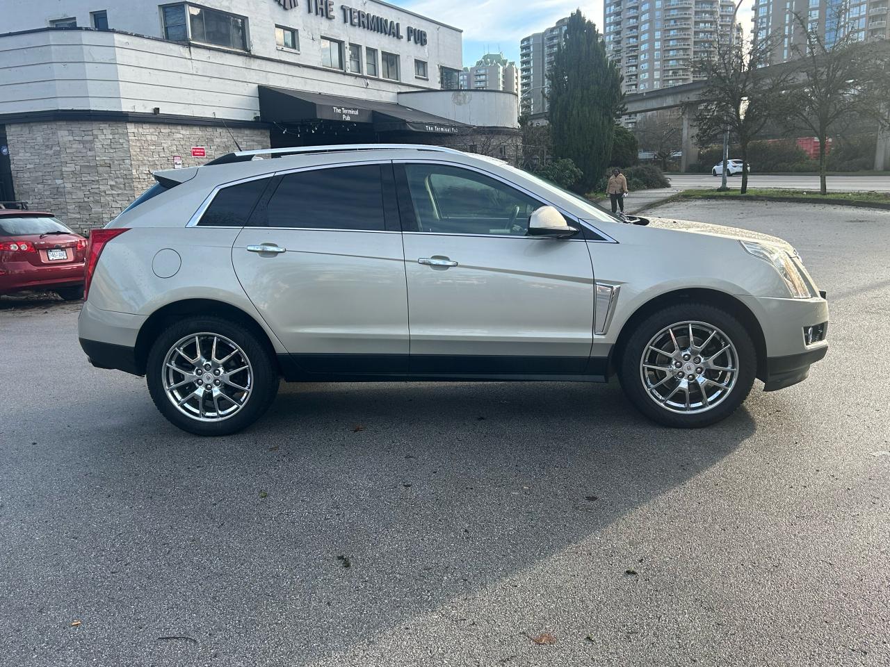 2014 Cadillac SRX Premium - Photo #5
