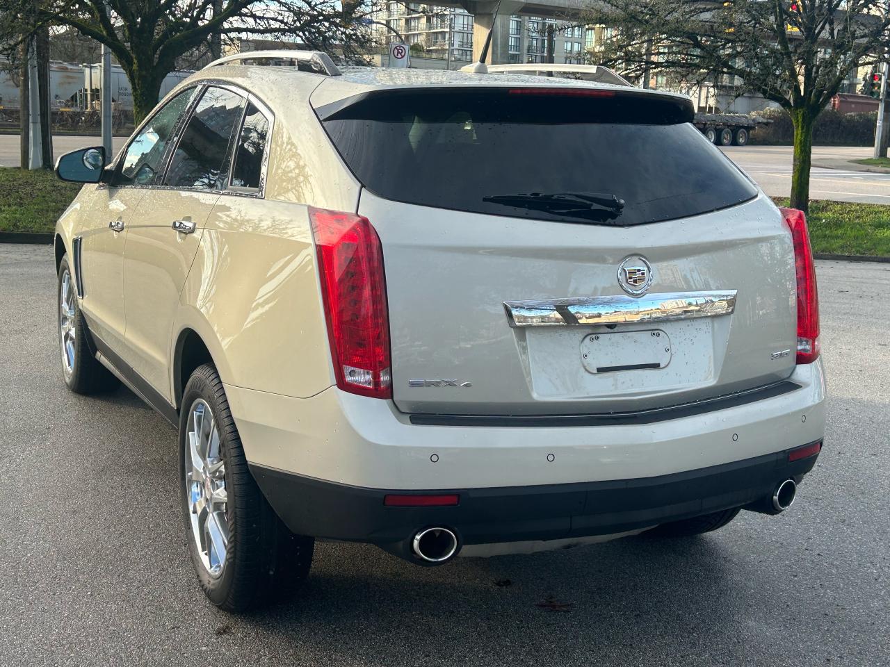 2014 Cadillac SRX Premium - Photo #3