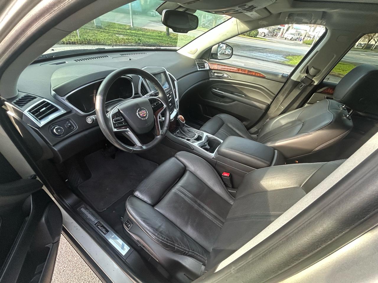 2014 Cadillac SRX Premium - Photo #9