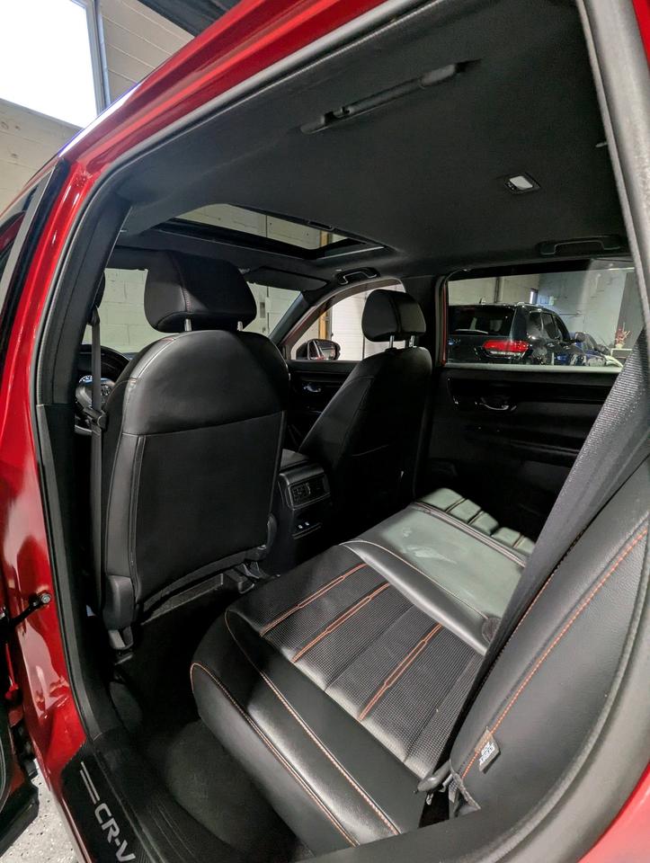 2025 Honda CR-V Touring AWD Photo