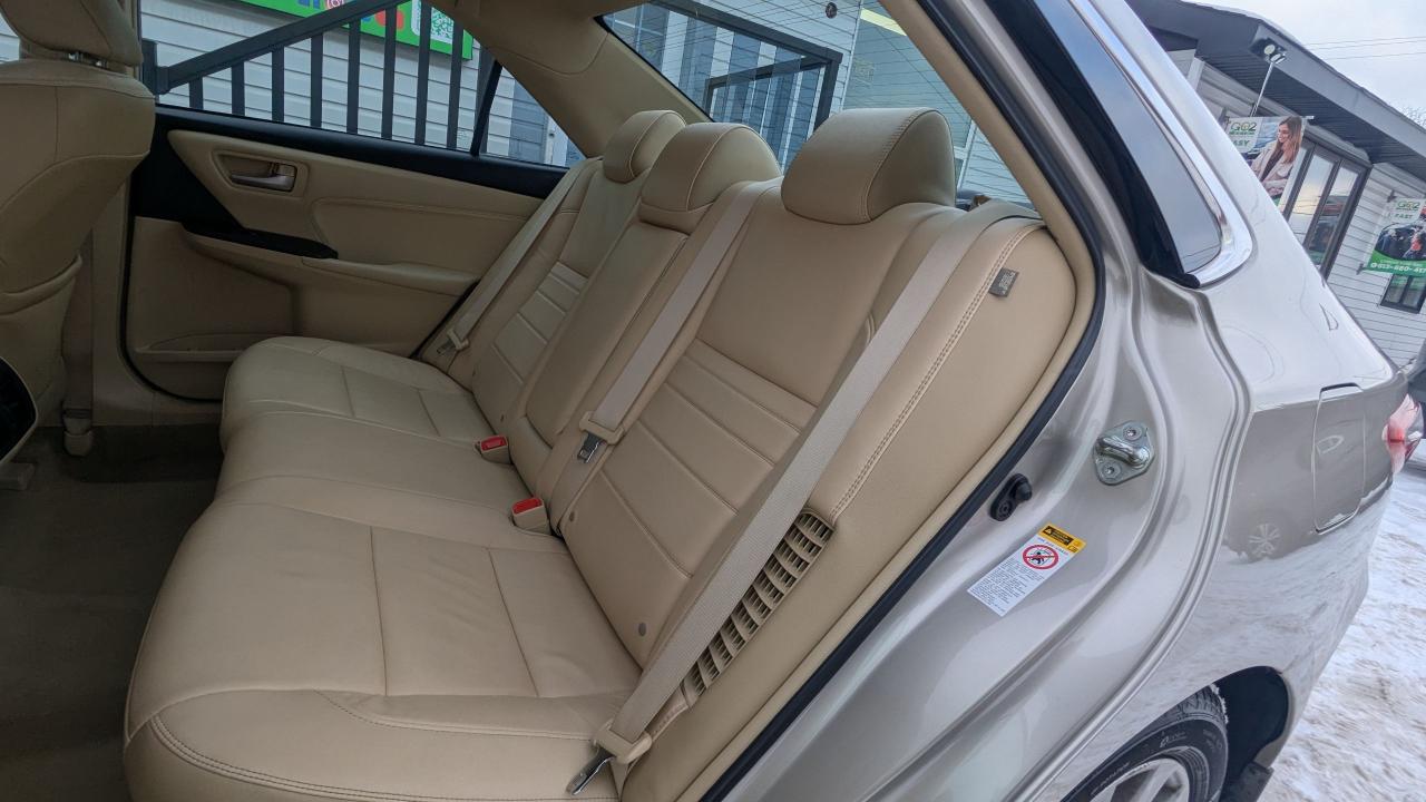 2017 Toyota Camry XLE Photo