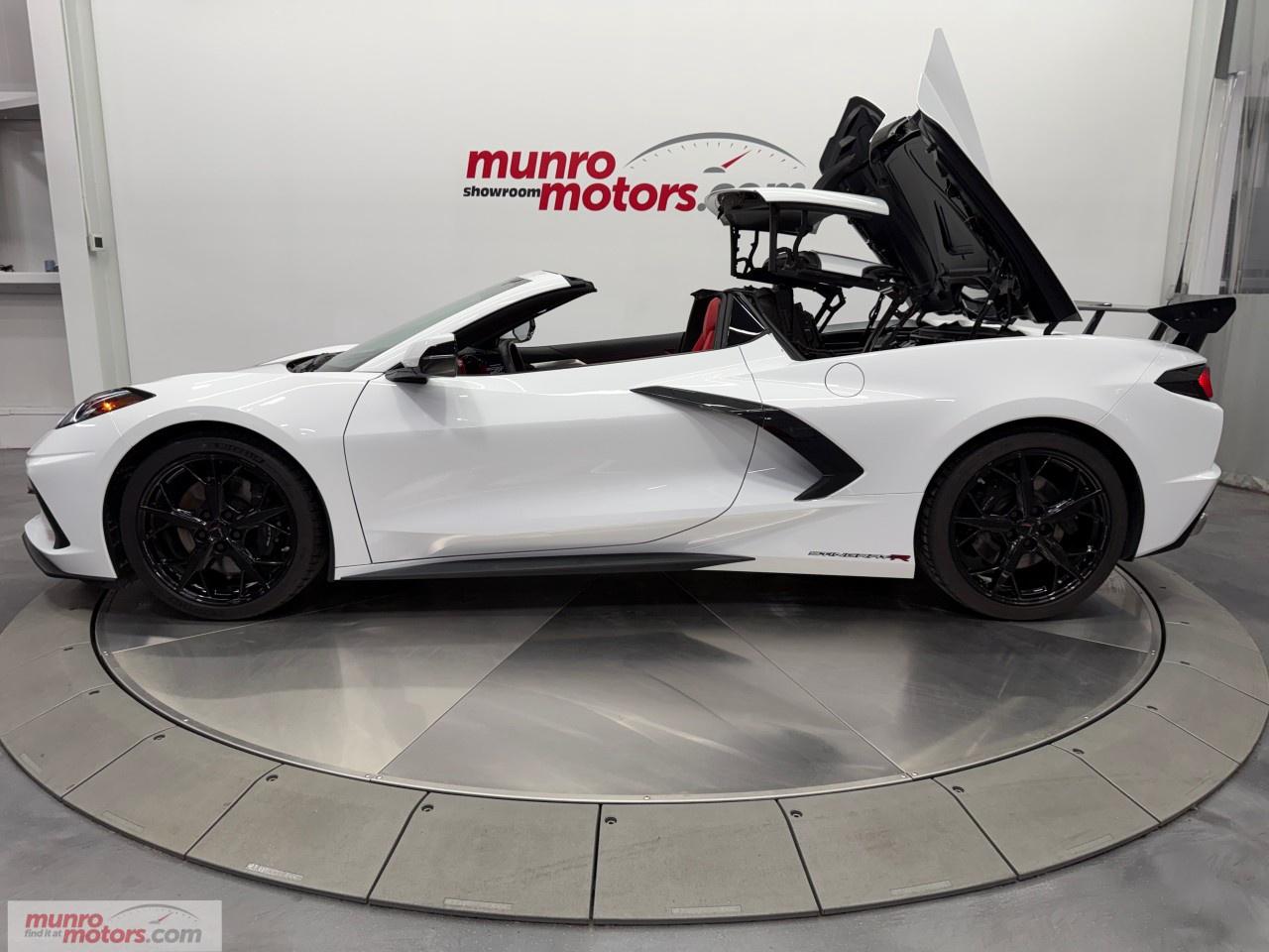 2024 Chevrolet Corvette StingRay Convertible 3LT Photo