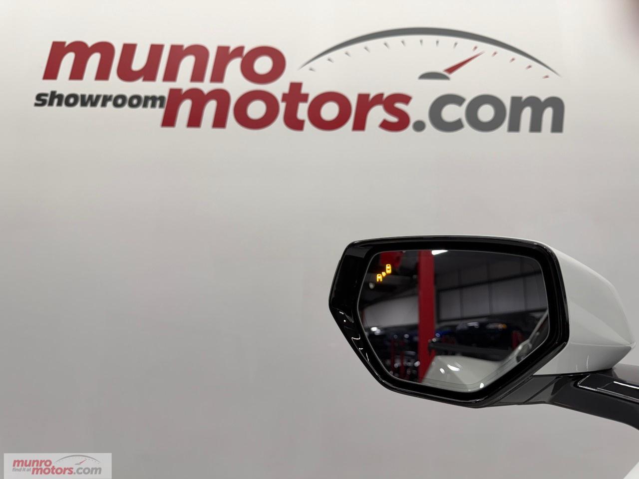 2024 Chevrolet Corvette StingRay Convertible 3LT Photo