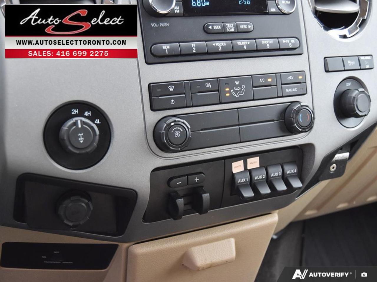 2015 Ford F-250 XLT 4x4 - V-Blade Western Plow - 6.2L V8 - Cln Carfax Photo