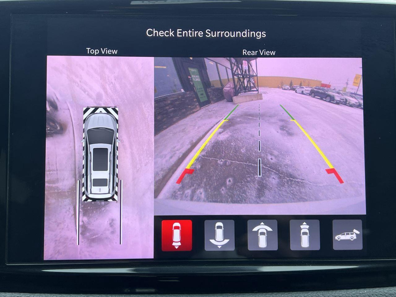 2023 Chrysler Pacifica Touring-L Photo