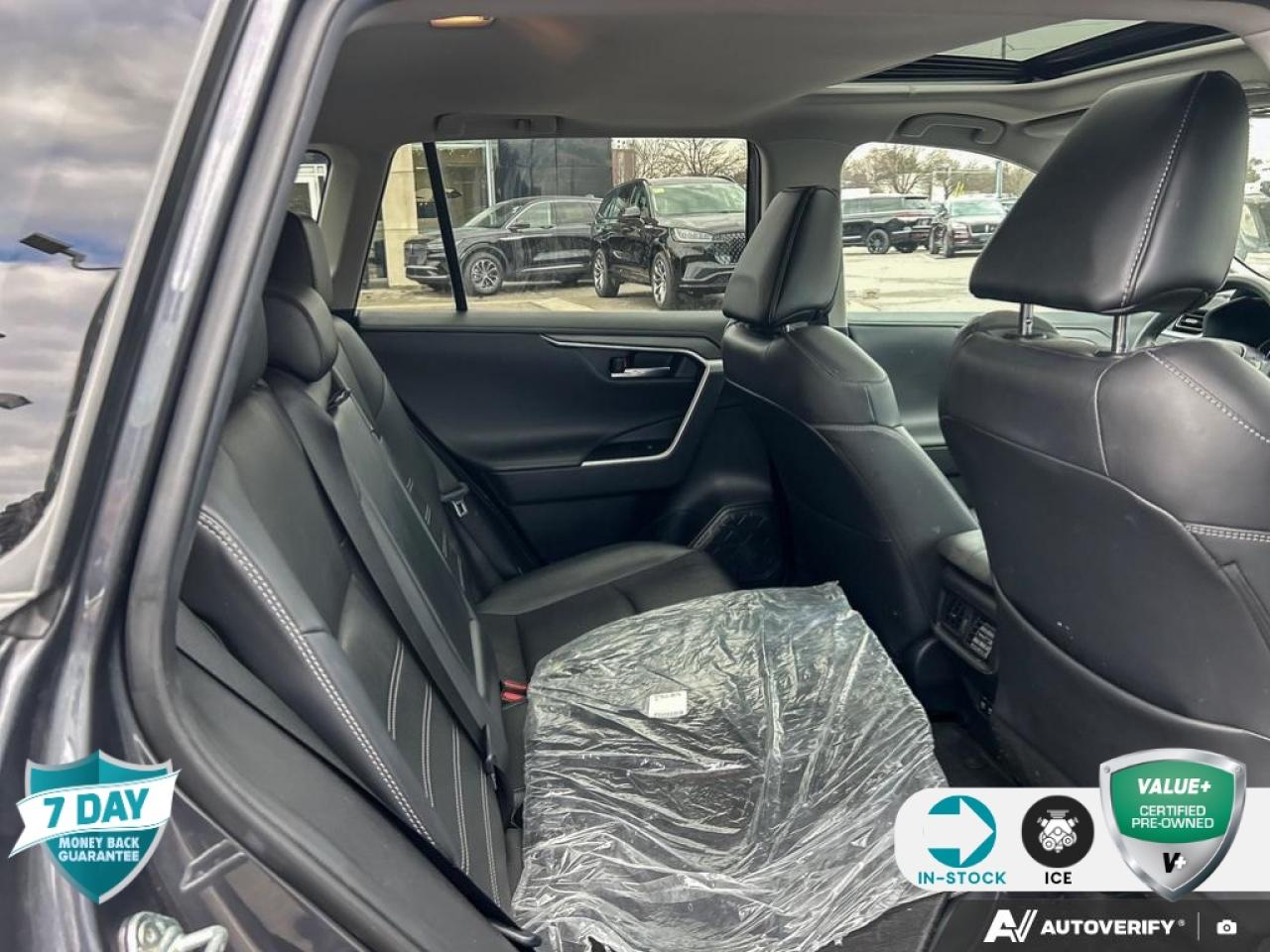 2020 Toyota RAV4 Hybrid Limited ONE OWNER Photo