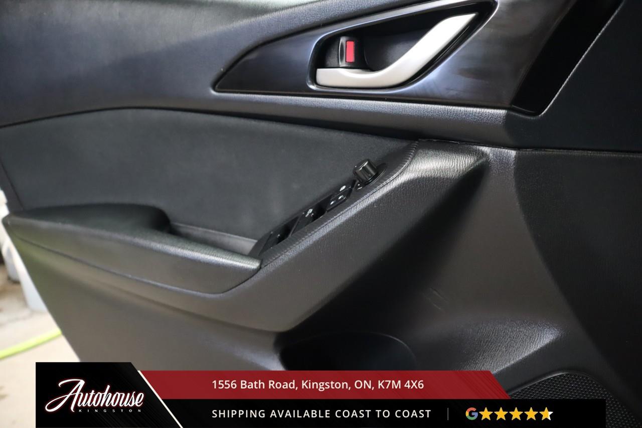 2015 Mazda MAZDA3 GS CLEAN CARFAX - REARVIEW CAMERA Photo