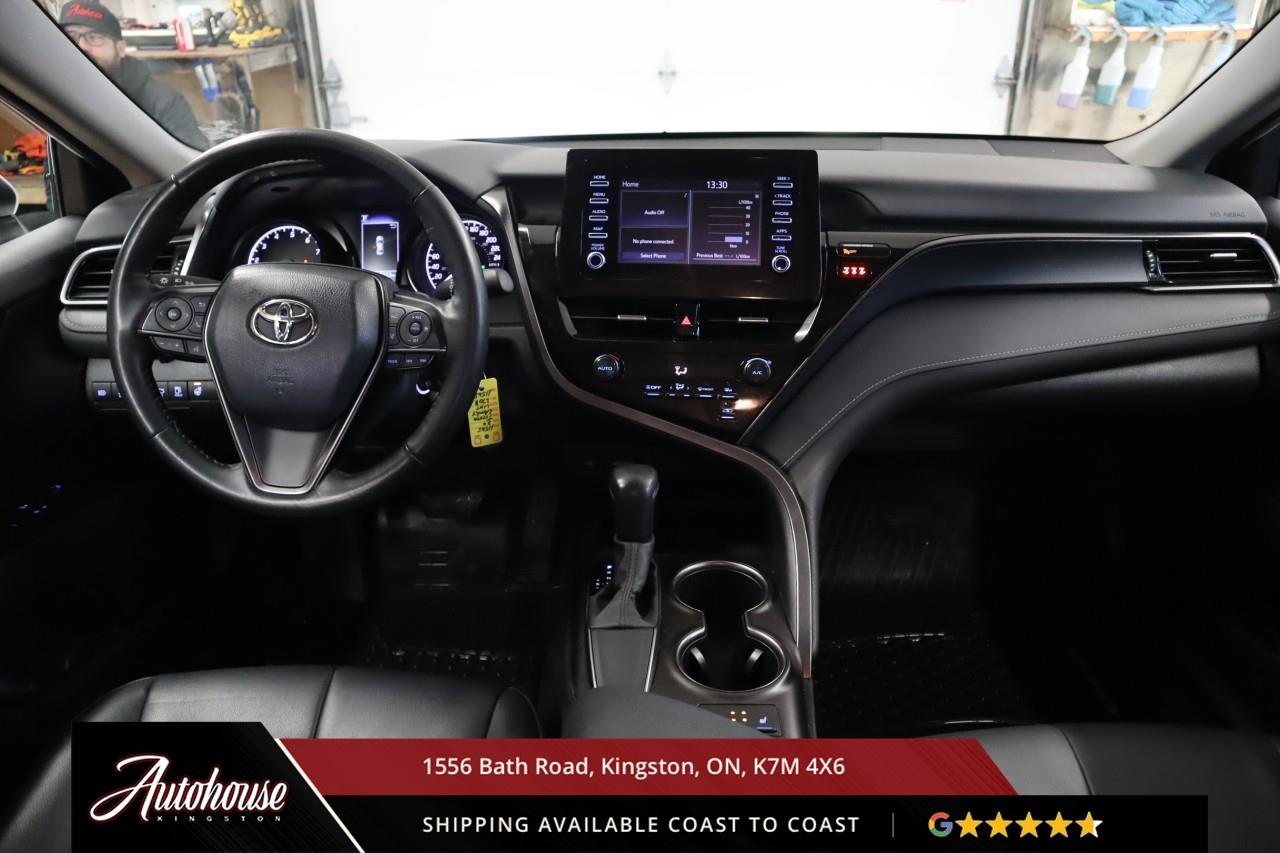 2024 Toyota Camry SE REARVIEW CAMERA - APPLE CARPLAY/ ANDROID AUTO Photo