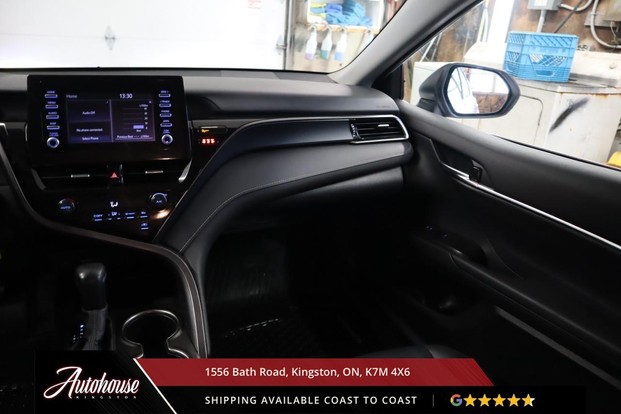 2024 Toyota Camry SE REARVIEW CAMERA - APPLE CARPLAY/ ANDROID AUTO Photo