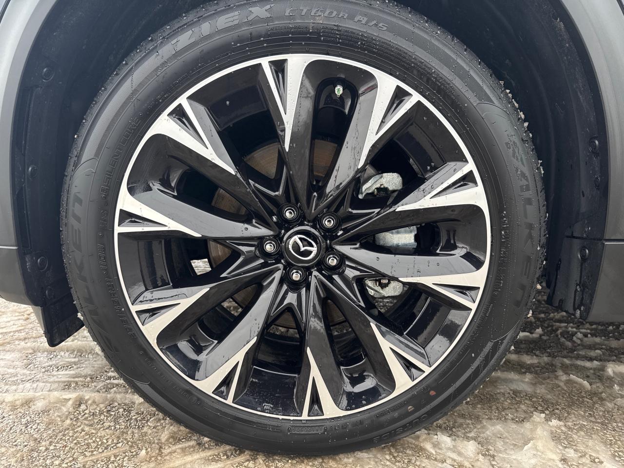 2025 Mazda CX-90 PHEV GT Photo