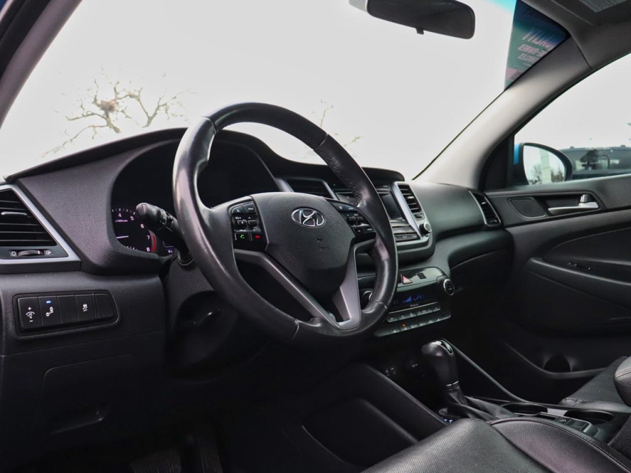 2017 Hyundai Tucson LIMITED | AWD | 1.6L | ROOF | HTD STR WHL | BLIS Photo