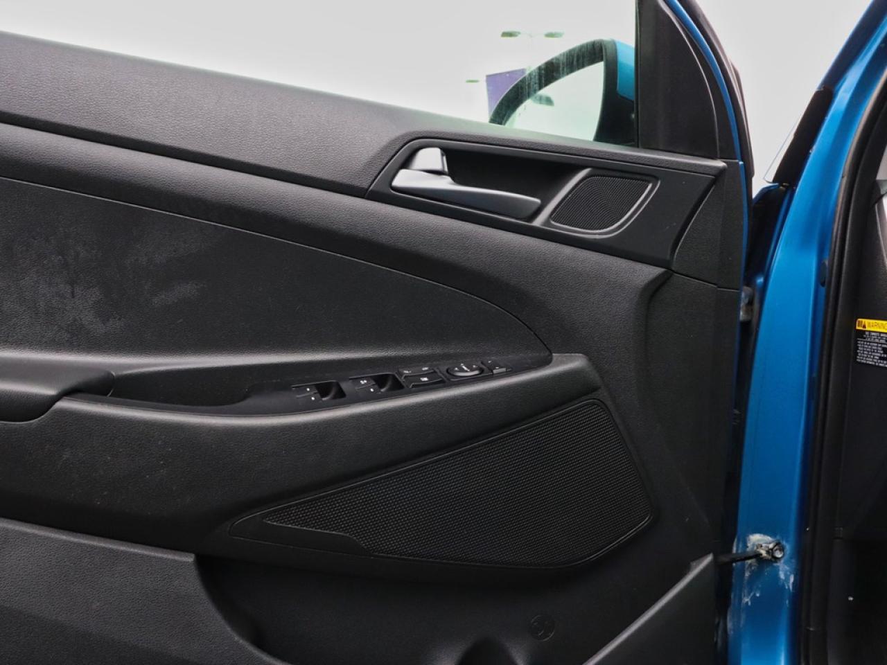 2017 Hyundai Tucson LIMITED | AWD | 1.6L | ROOF | HTD STR WHL | BLIS Photo