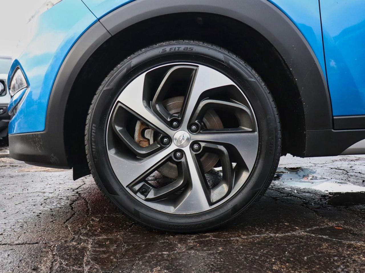 2017 Hyundai Tucson LIMITED | AWD | 1.6L | ROOF | HTD STR WHL | BLIS Photo