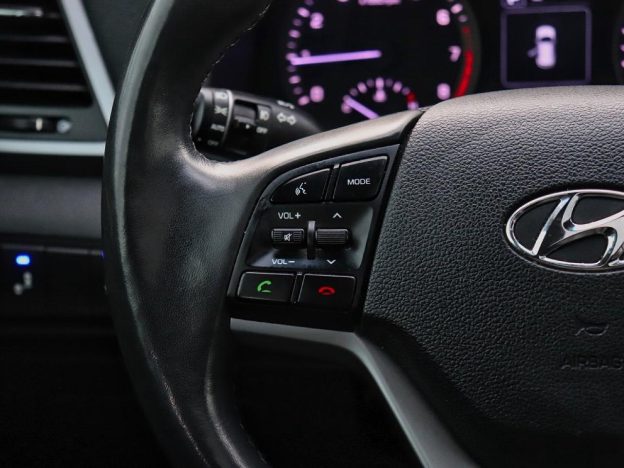 2017 Hyundai Tucson LIMITED | AWD | 1.6L | ROOF | HTD STR WHL | BLIS Photo