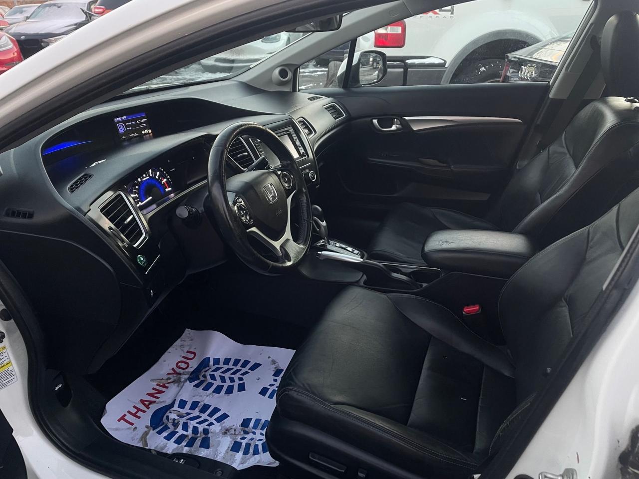 2013 Honda Civic Touring *NAV, HEATED LEATHER SEATS, SUNROOF* Photo