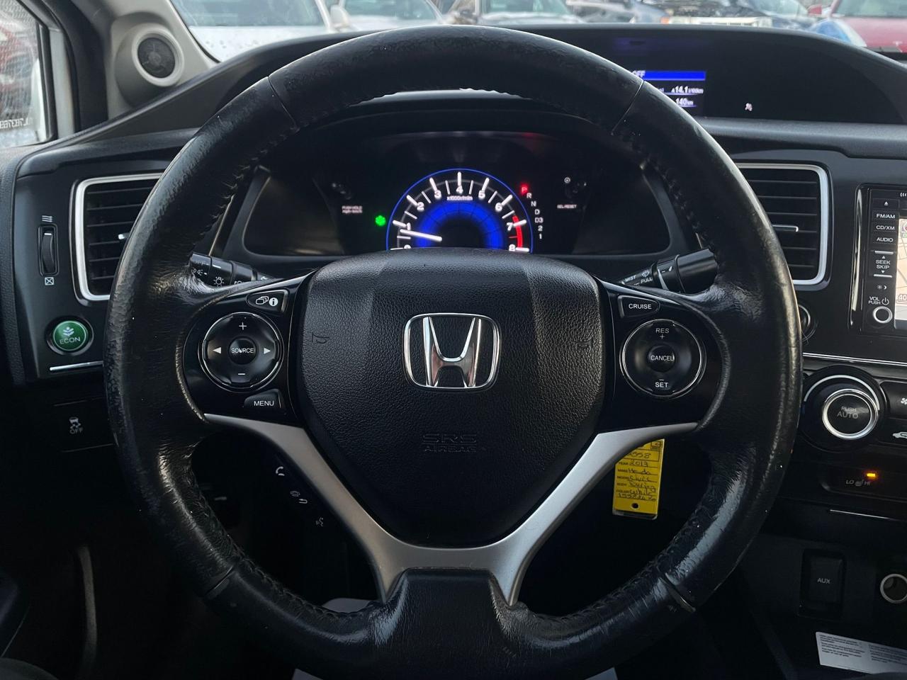 2013 Honda Civic Touring *NAV, HEATED LEATHER SEATS, SUNROOF* Photo