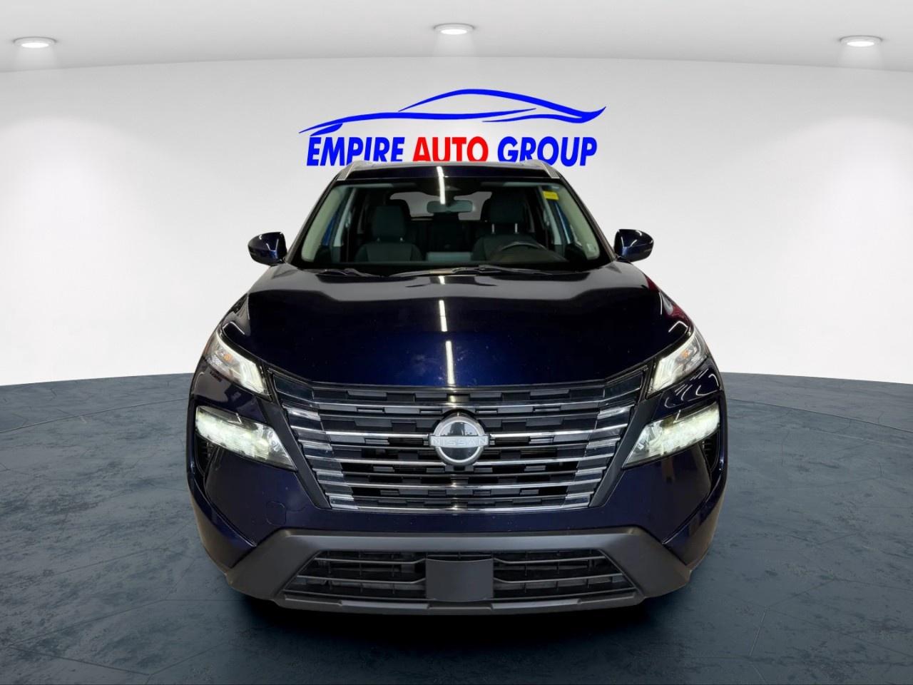 2024 Nissan Rogue SV Photo