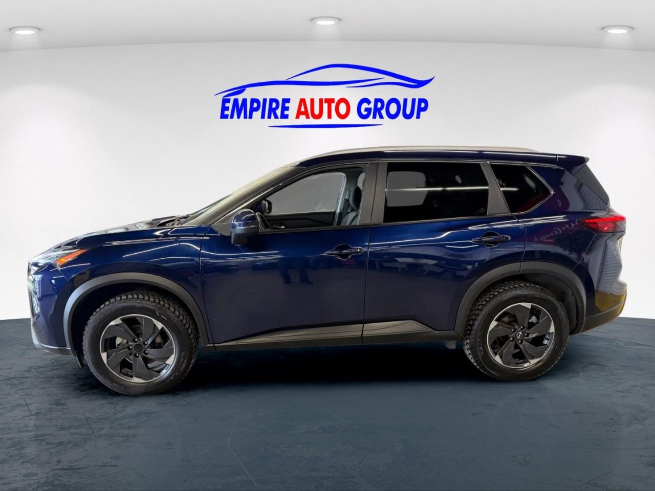2024 Nissan Rogue SV Photo