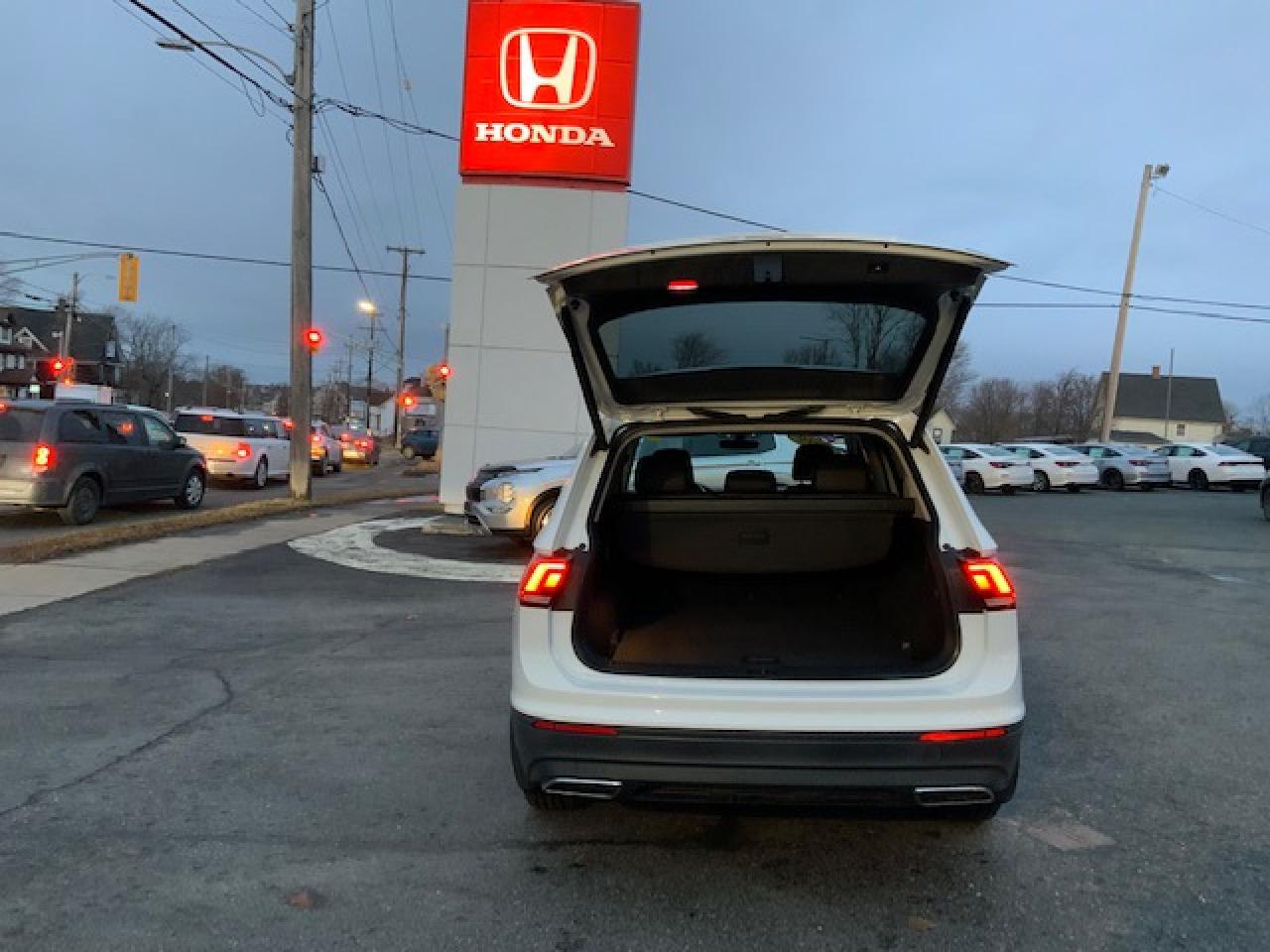 2019 Volkswagen Tiguan COMFORTLINE Photo