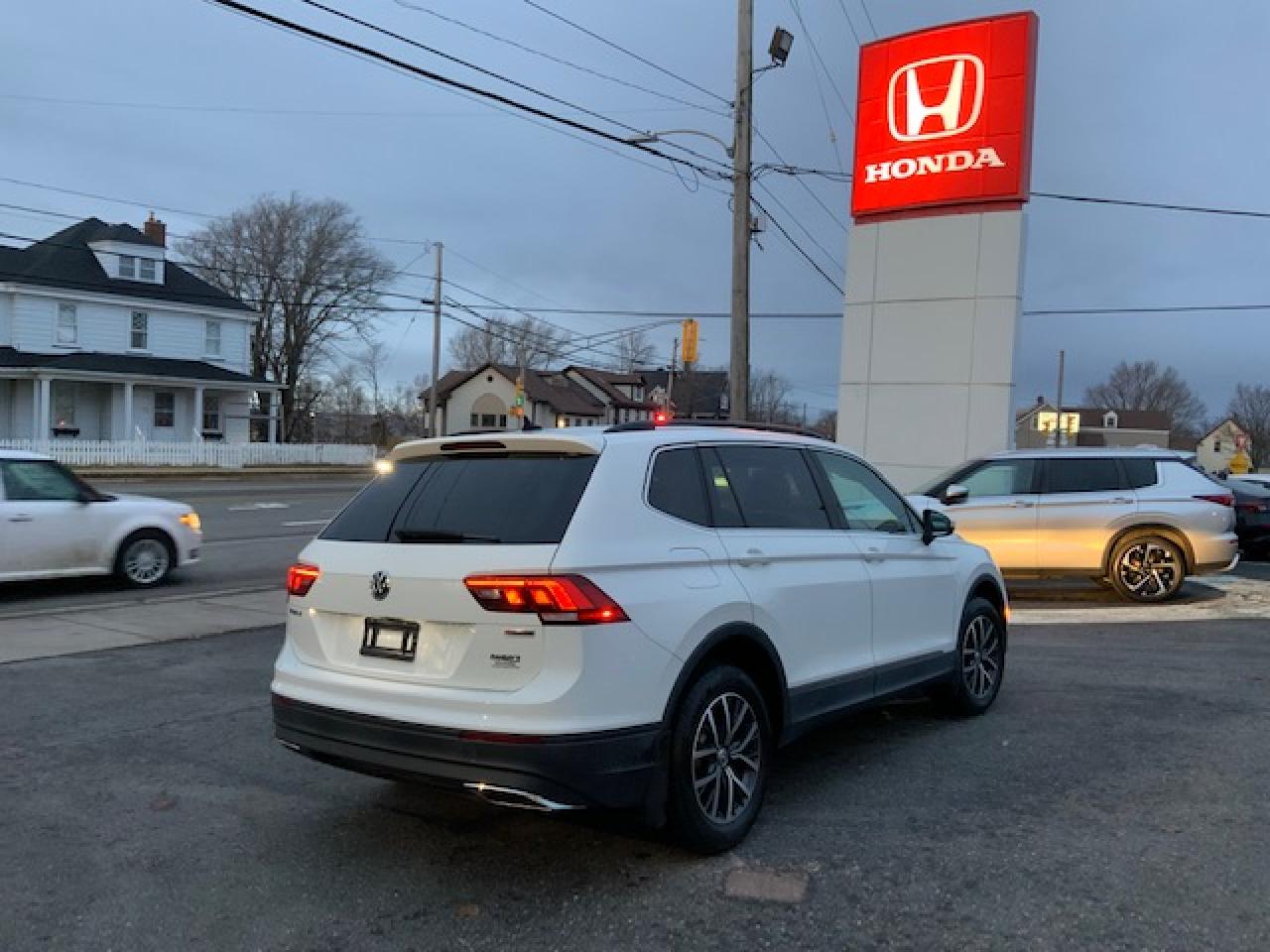 2019 Volkswagen Tiguan COMFORTLINE Photo