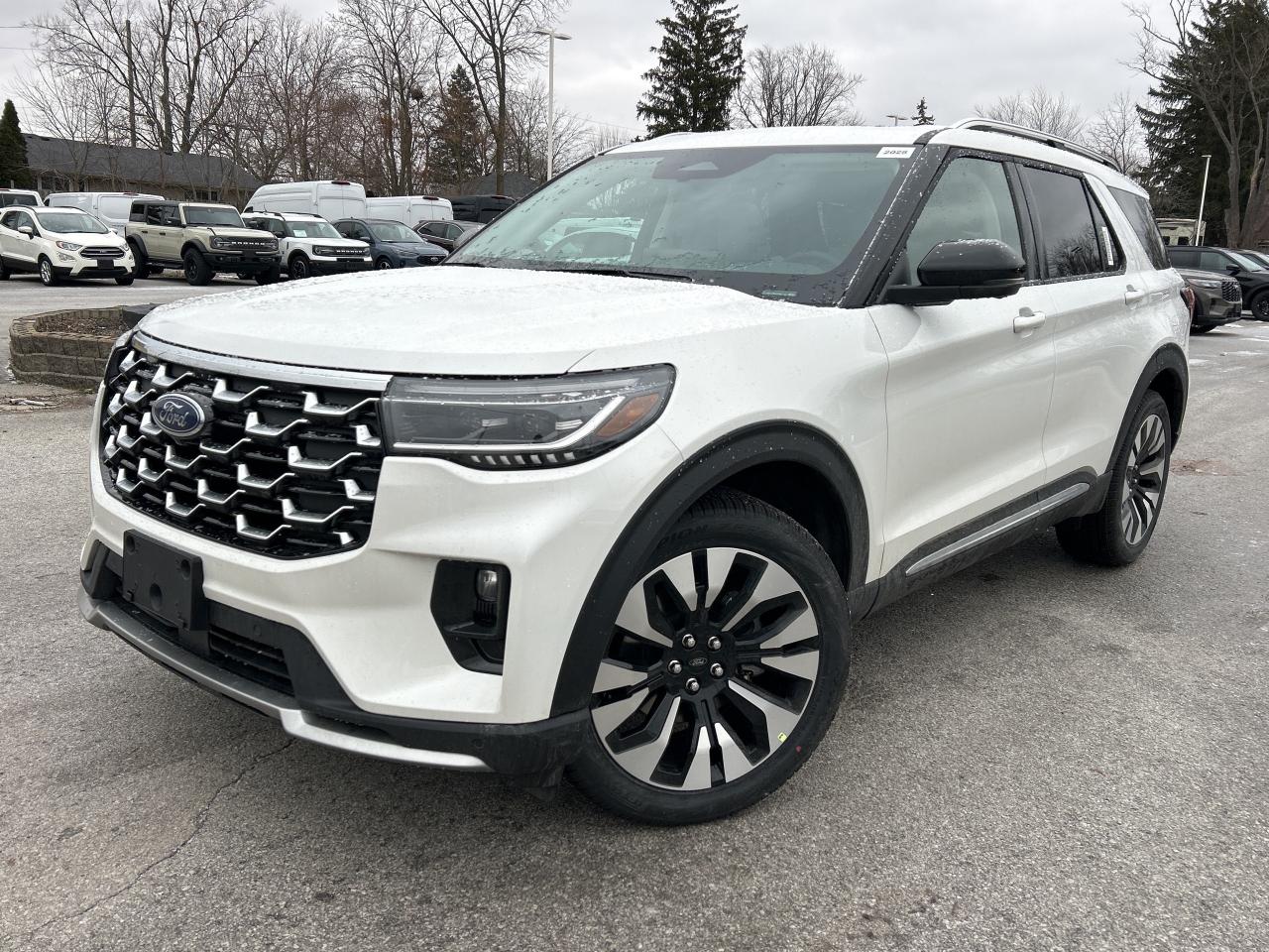 2026 Ford Explorer Platinum 4WD Photo