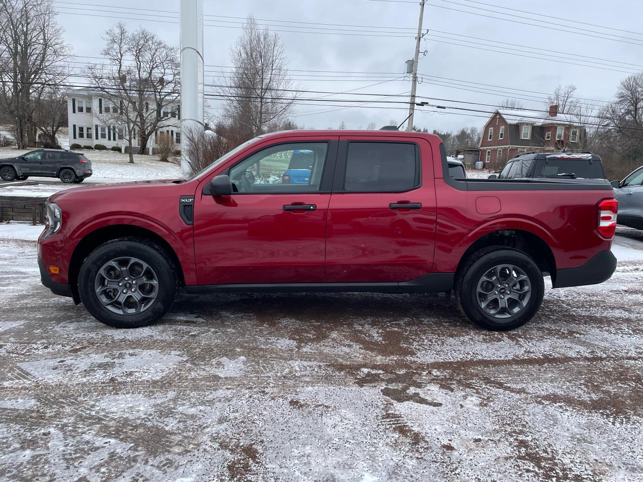 2026 Ford Maverick XLT Photo3