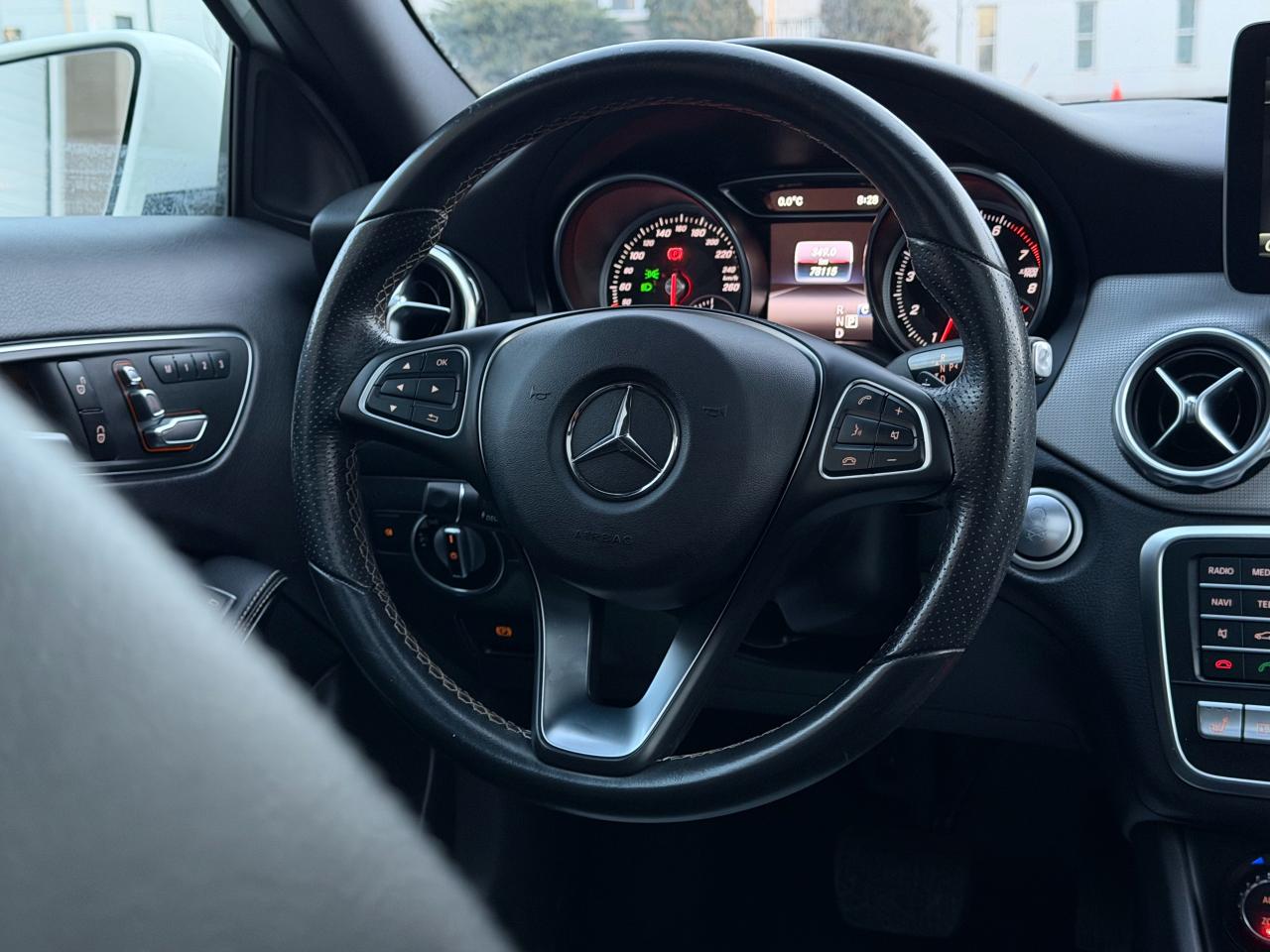 2018 Mercedes-Benz GLA GLA 250 AMG|NAVI|BACKUP|SUNROOF Photo