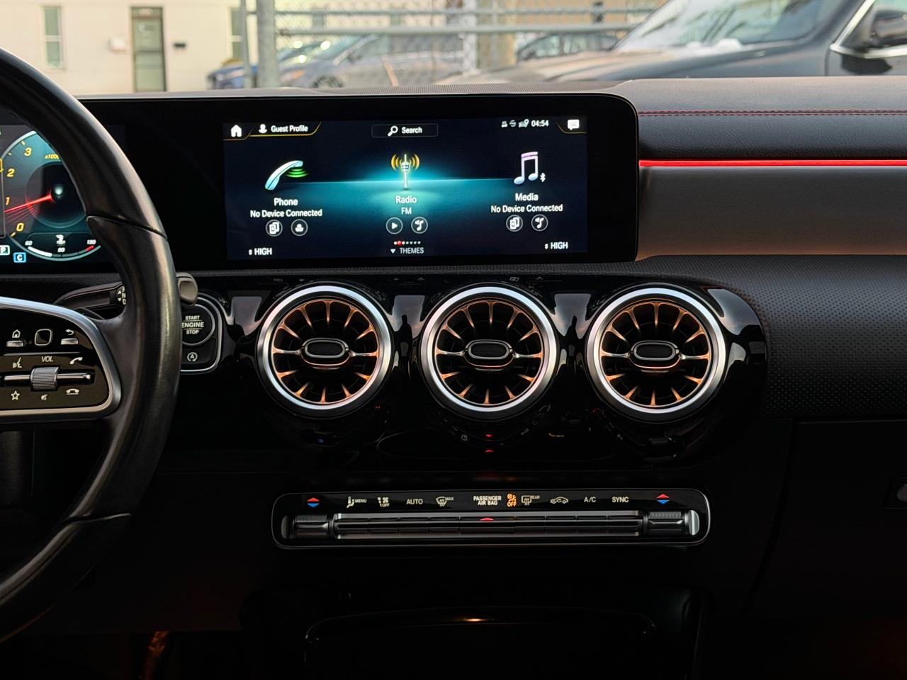 2022 Mercedes-Benz CLA-Class CLA 250 AMG|SUNROOF|NAVI|BACKUP Photo